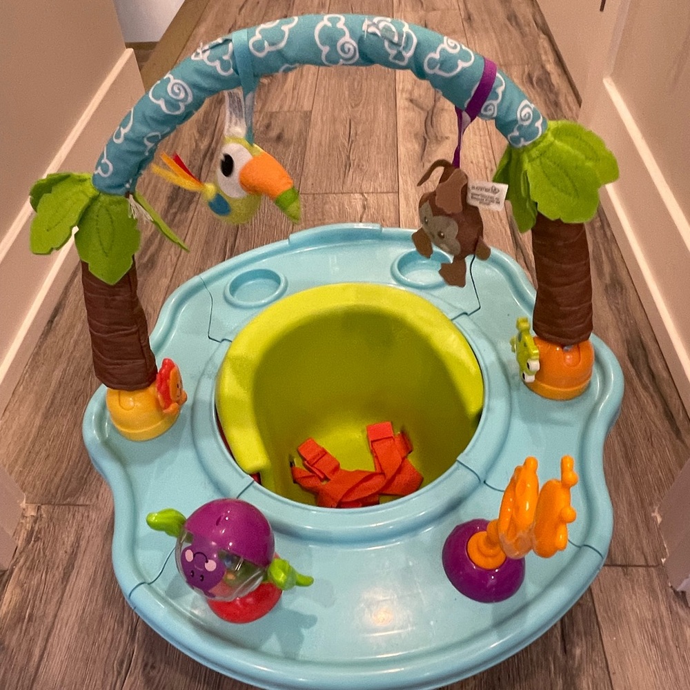 Baby door way bouncer and support seat
